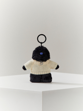 black plush keyring photo