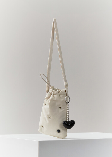 cream crossbag photo