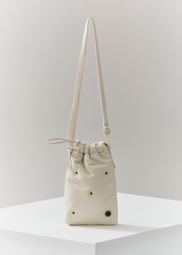 cream crossbag photo