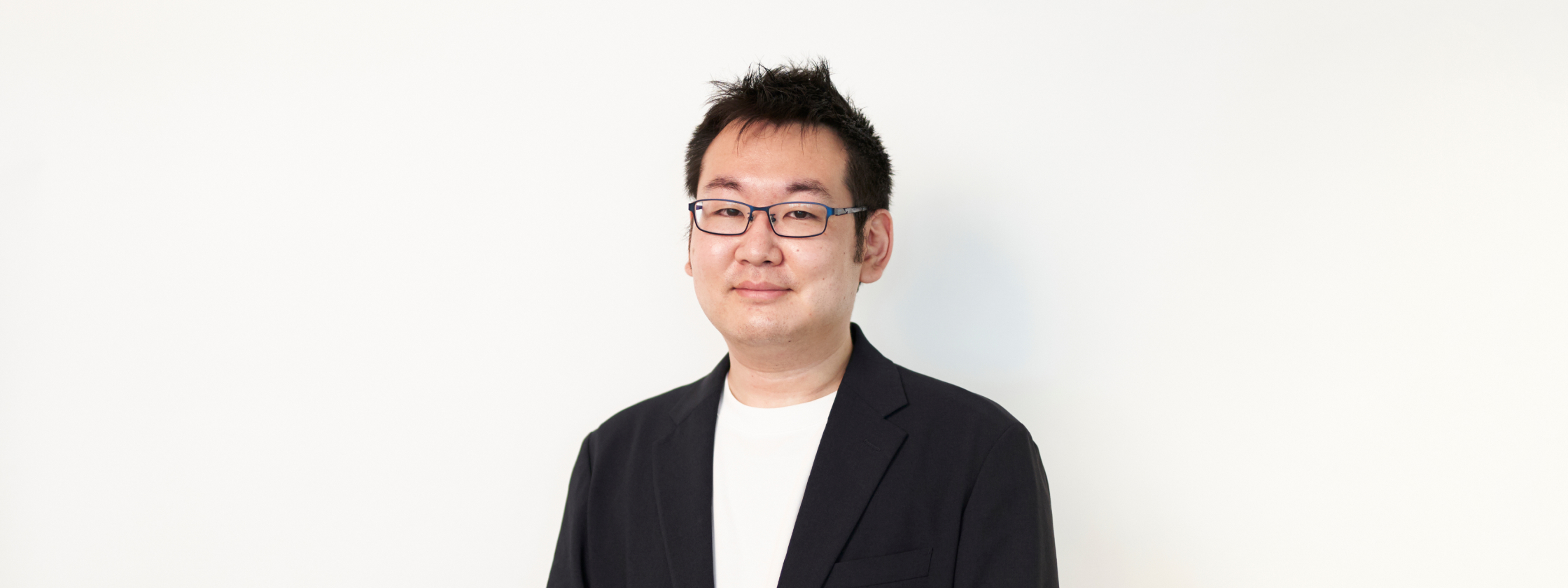 フロントエンドエンジニア居石さん正面