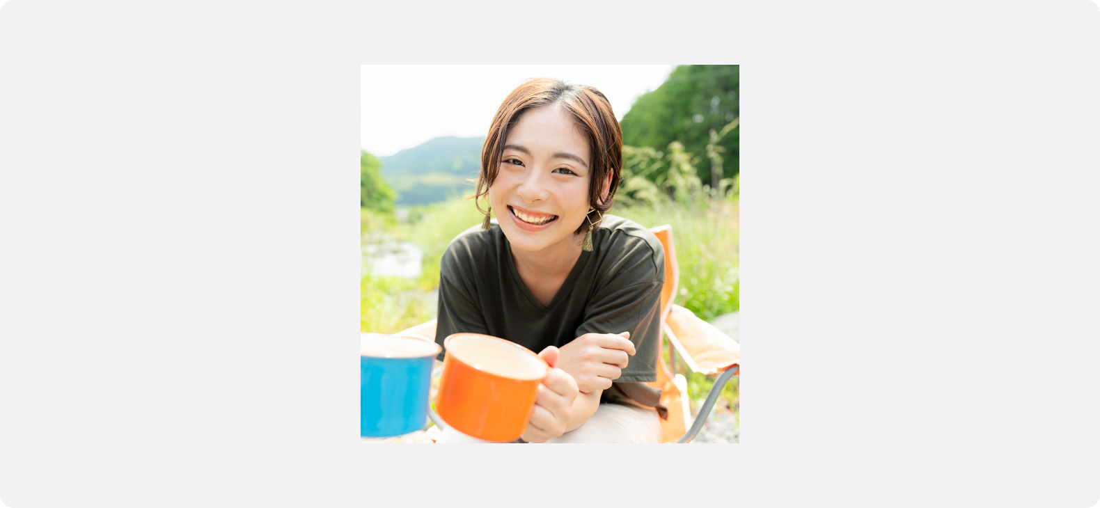 人物の顔を大きく見せたLINE広告事例