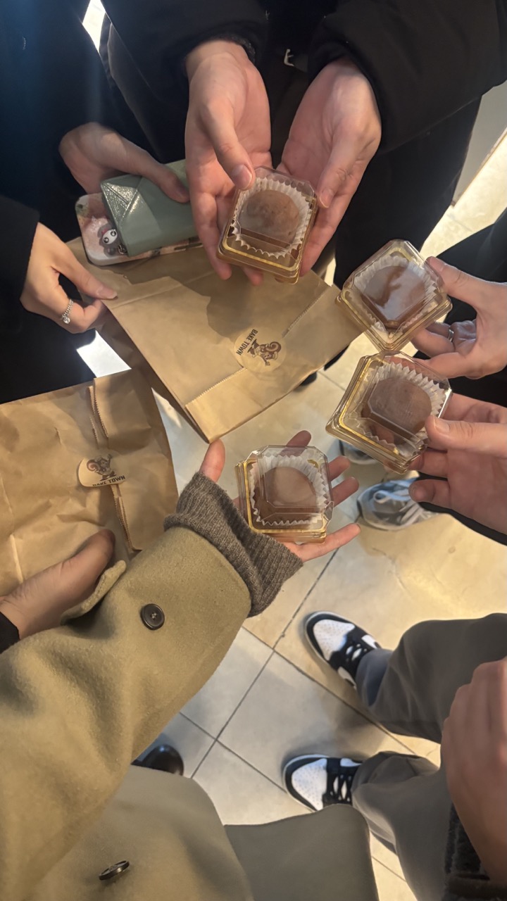 월별 정기 미팅 사진