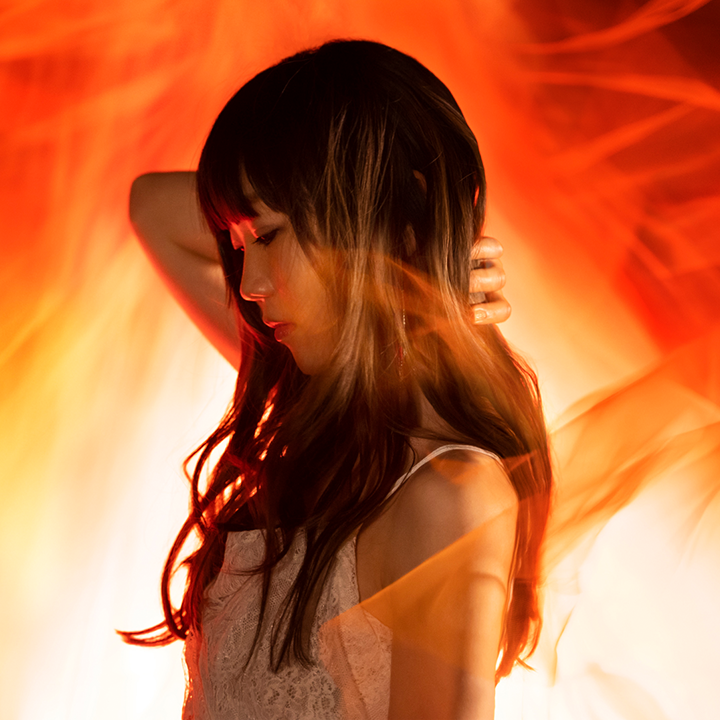 聽過一次就忘不了！動漫靈魂歌姬Aimer睽違兩年發行第六張專輯