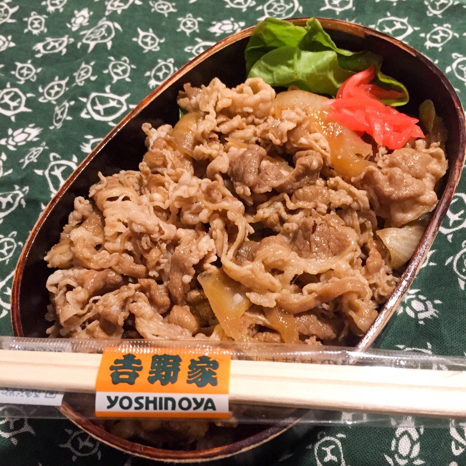 強面パンクロッカーの豪快すぎる手づくり弁当。息子の感想がめっちゃ