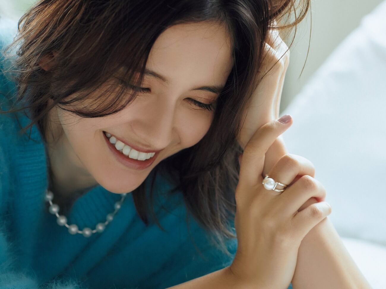 市川紗椰さん×パール】ティファニー、タサキ…カジュアルコーデを格上げ 