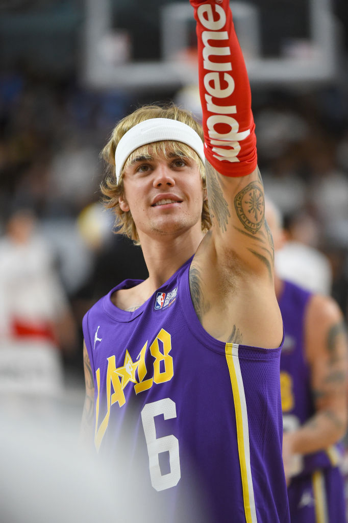 ジャスティン・ビーバーのファッション偏愛歴を振り返る（SPUR NEWS）