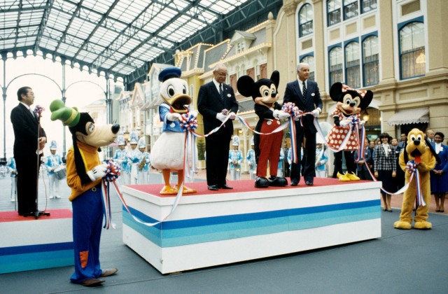 TDL】35年前に何があった? 当時の写真とパークマップで見る「東京ディズニーランド開園の日」（ウレぴあ総研）