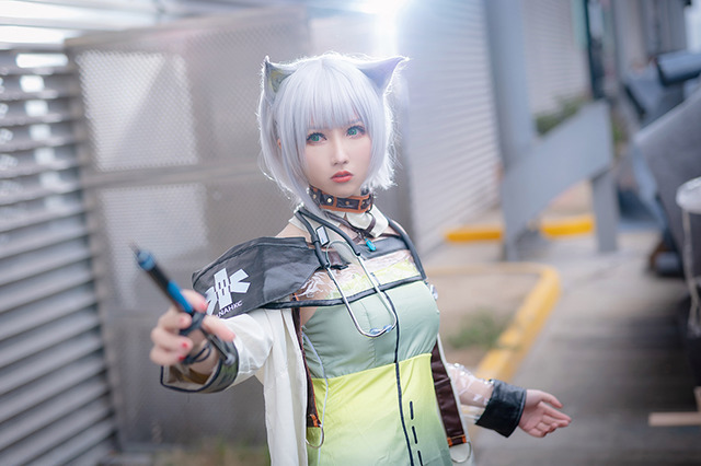 コスプレ】吸い込まれそうな透明感…！ 中国人気レイヤー・洛洛子