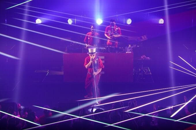 電気グルーヴ30周年「ウルトラのツアー」をライブレポート