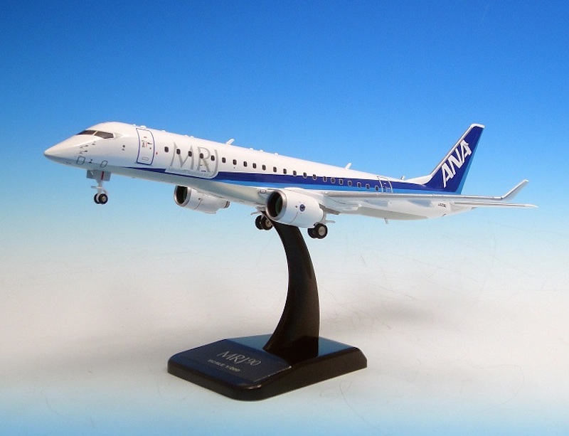 次期政府専用機」とANA「MRJ90」の勇姿をその手に（GoodsPress Web）
