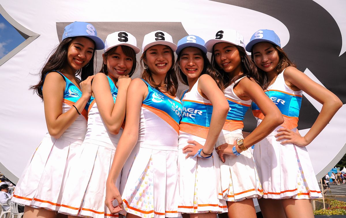 サマー 送料無料 MAXTREK サマータイヤ 4本 245/40ZR18 97W(XL) ケンダ KR-20A