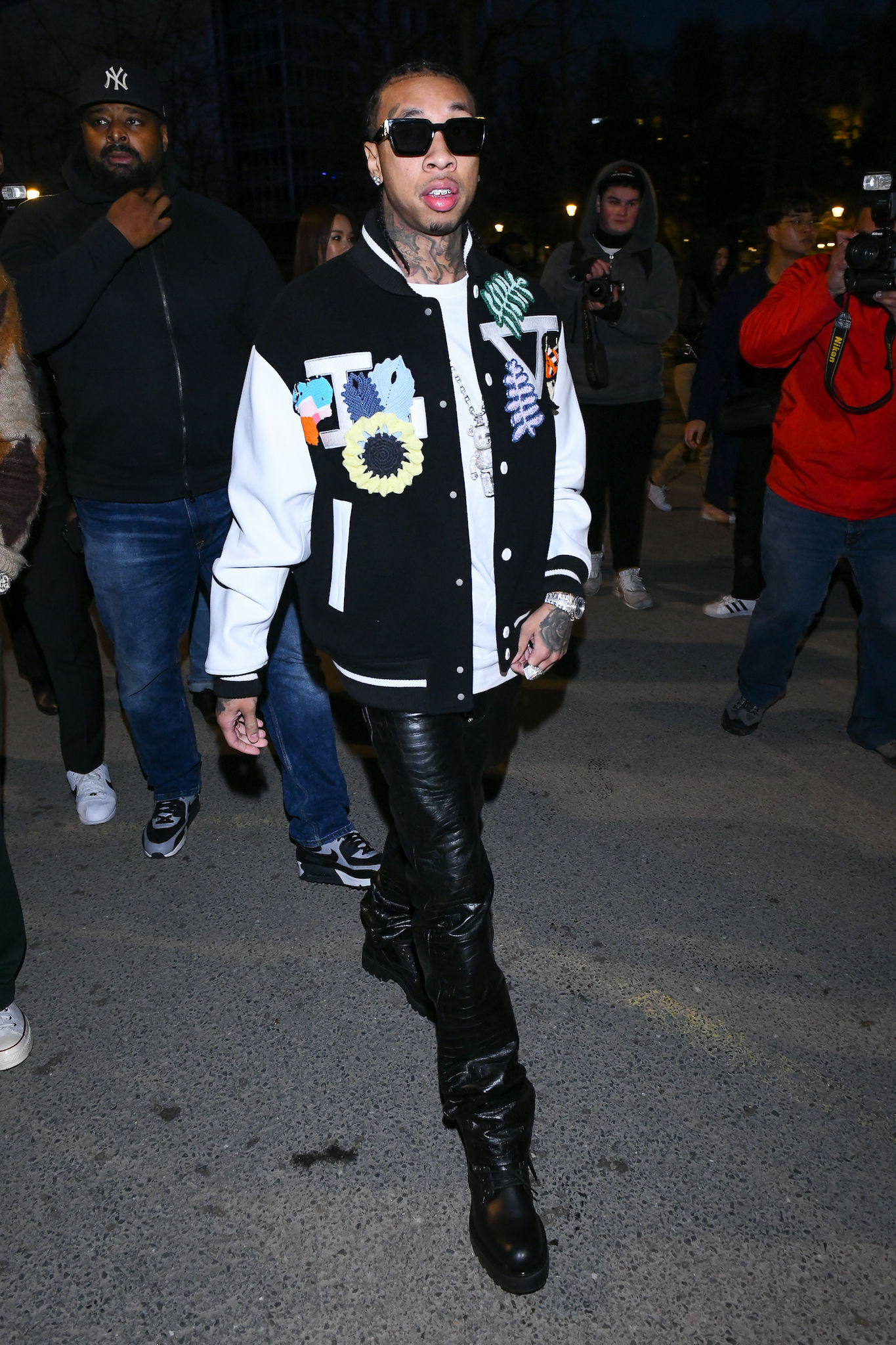 off-white テーラードジャケット Off-White(オフホワイト) テーラードジャケット(メンズ) - 海外通販のBUYMA