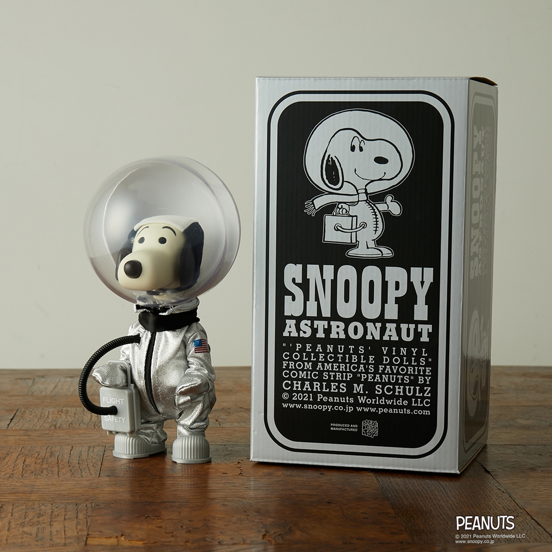 メディコム・トイ」 が1950年代の宇宙飛行士スヌーピーを復刻 メディコム・トイ」 が1950年代の宇宙飛行士スヌーピーを復刻