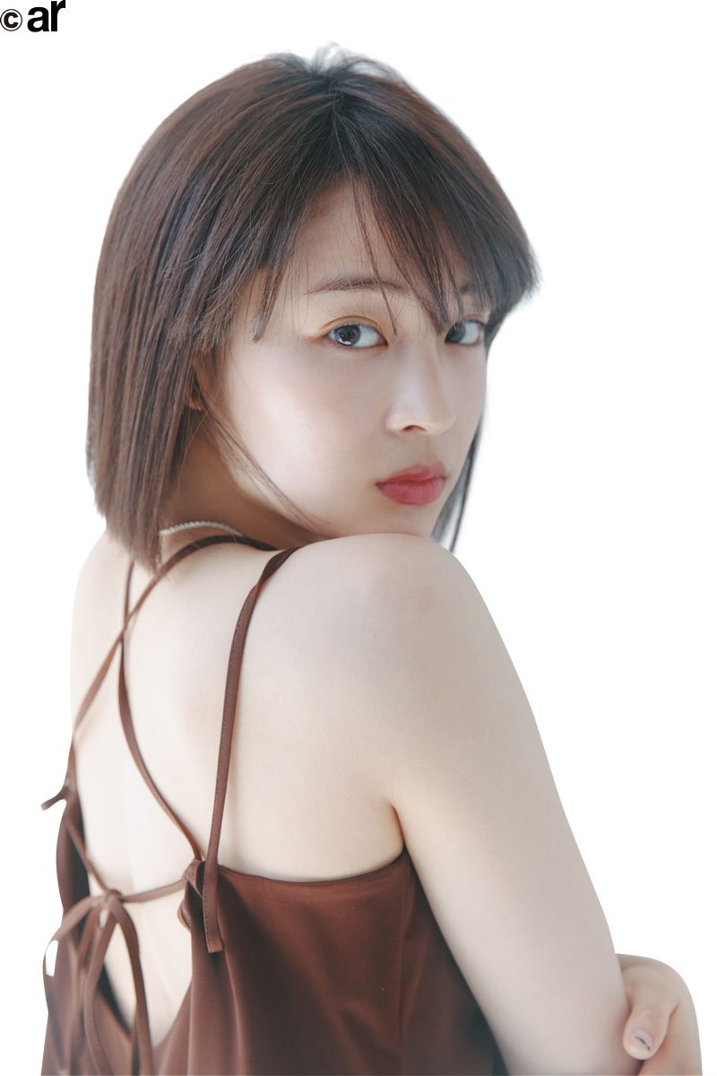 広瀬すず  おしり 広瀬すずもないものねだり!? 憧れるカラダについて「脚が華奢な人が羨ましい」（ar web）