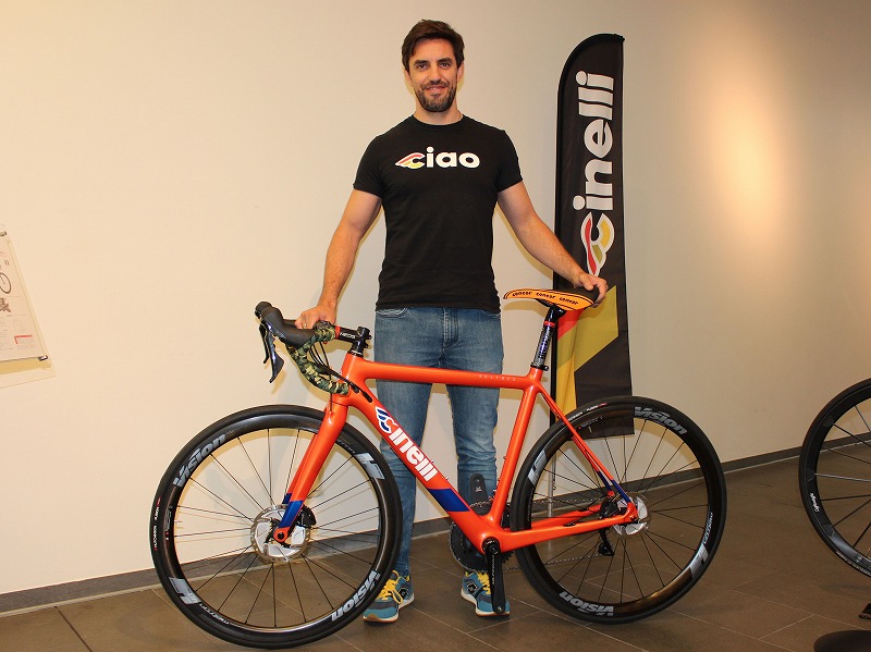 展示会で発見！チネリの新作2モデルと裏話を紹介（Bicycle Club）