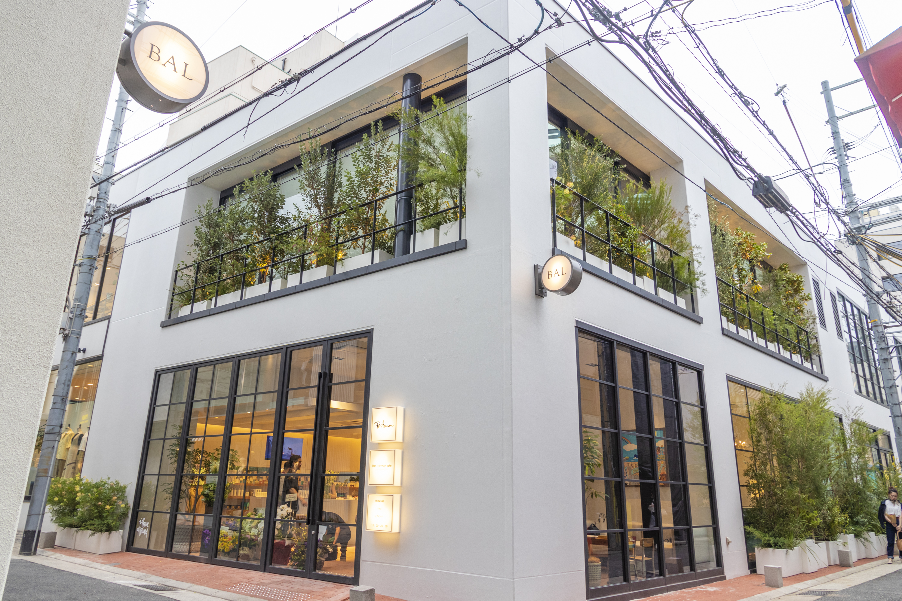 ロン ハーマン 神戸 店