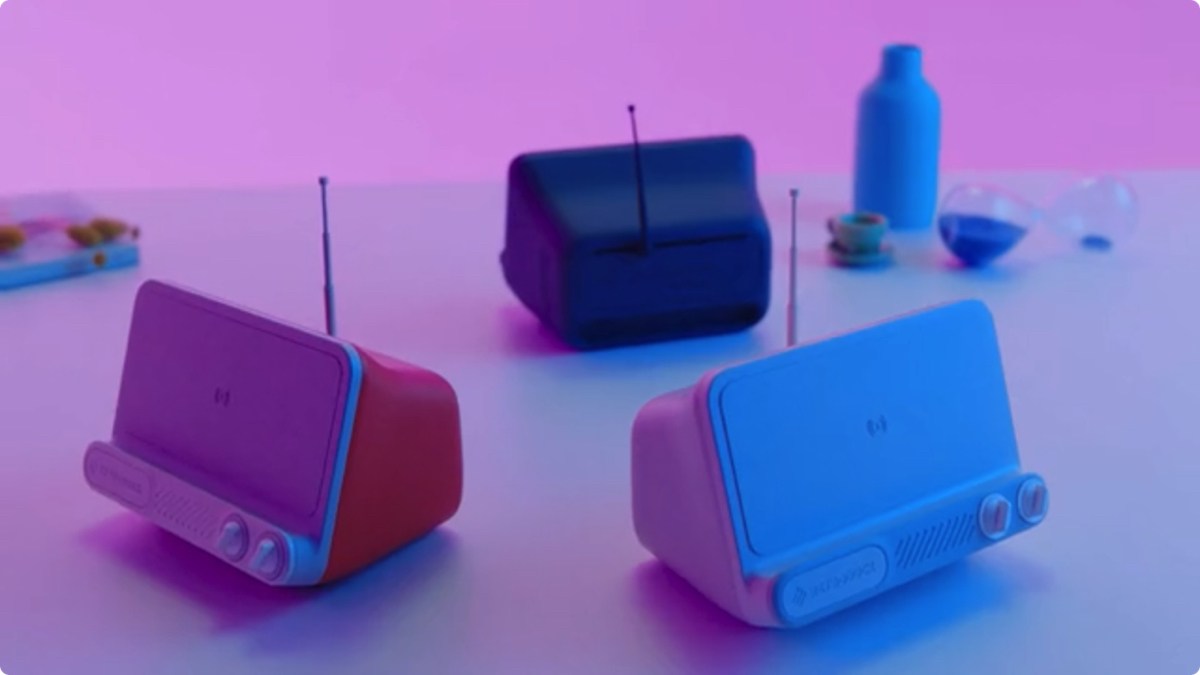 レトロでかわいい！高速ワイヤレス充電対応のスマホスタンド（bouncy）