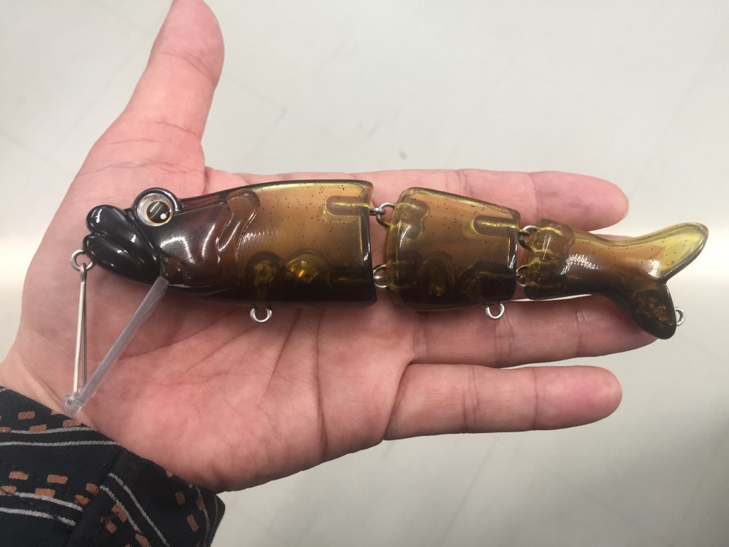 琵琶湖界隈を中心に人気拡大中のルアーを紹介【新色4色も登場予定