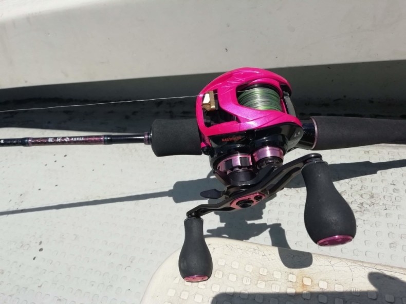 秋丸美穂 紅牙 AIRTYPE-N 65MB TG AM ダイワ みっぴ モデル ダイワ 紅牙AIR N65MB TG AM 秋丸美帆(みっぴ)プロデュース: 竿