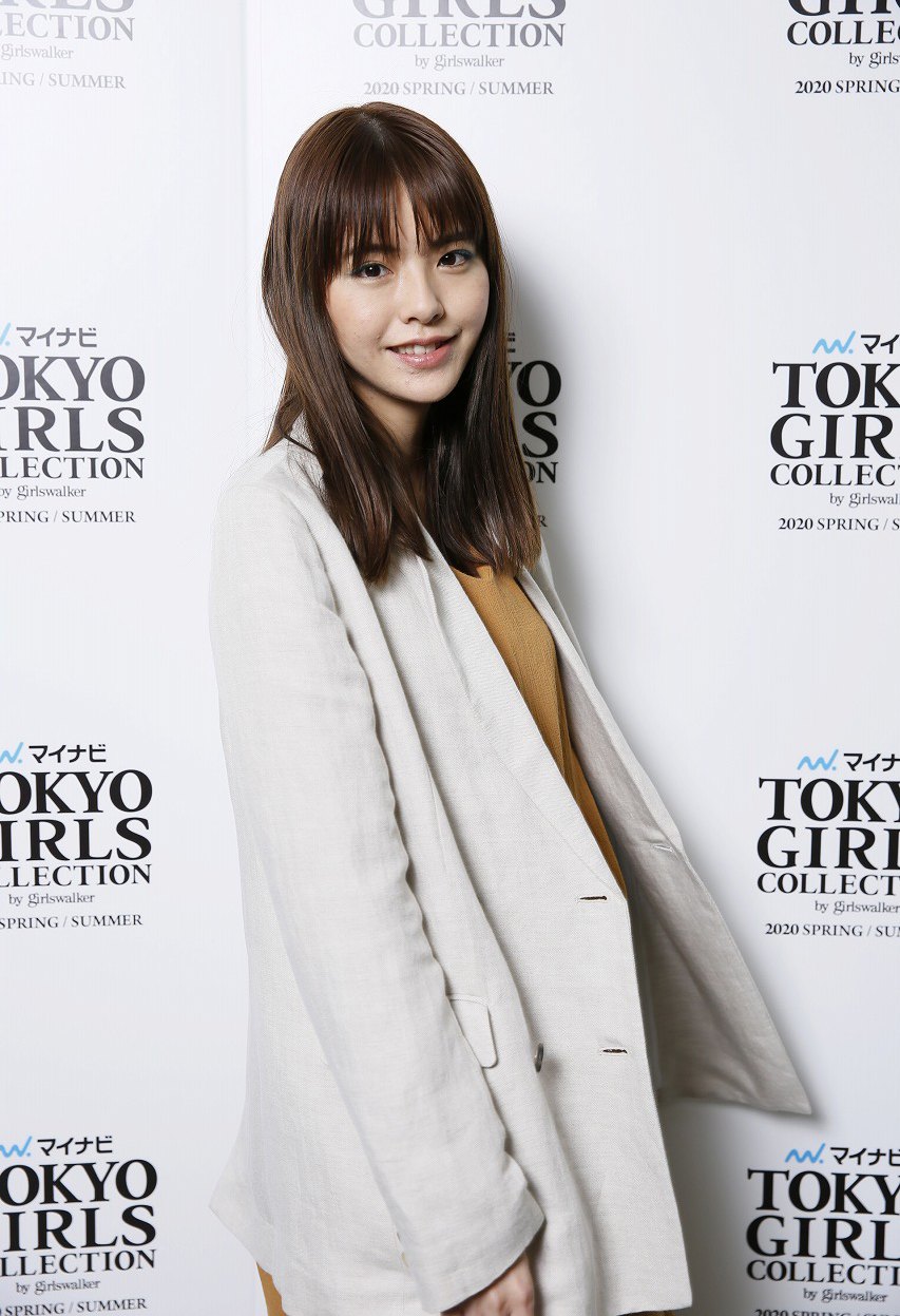 cm美女