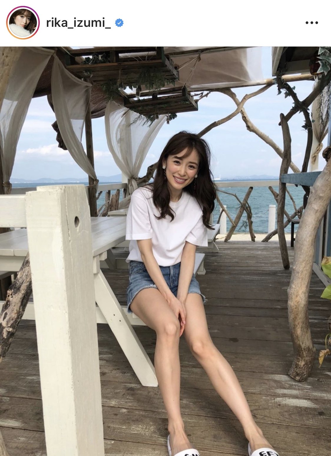 美女足 