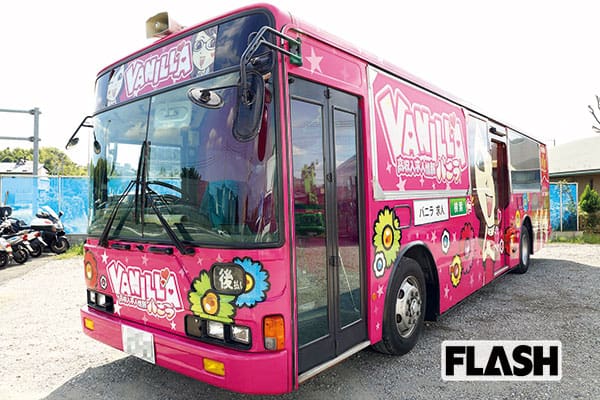 作り手はこの世にひとり「バニラカー」全16型＆内部を独占公開