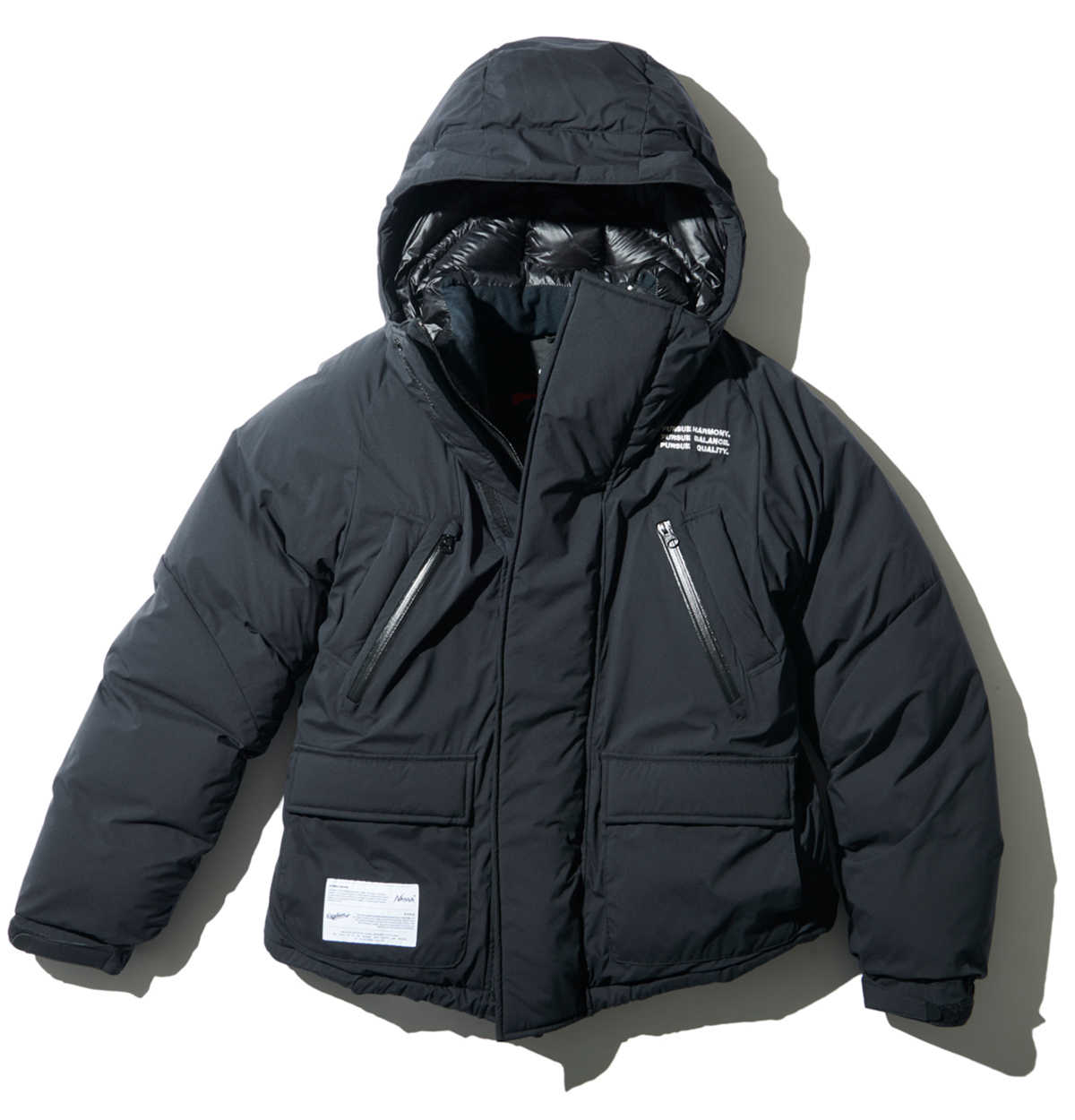 コラボ】デンハム×ナンガ マウンテンビレーショート 肉厚 ダウンJKT 黒