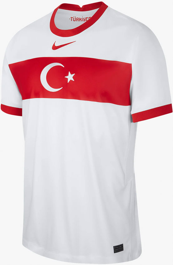 トルコ代表、EURO2020ユニフォーム登場！「月と星」が中央に復活（Qoly）