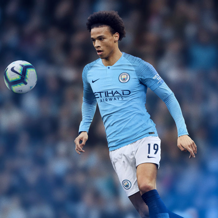 マンチェスター・C、2018-19新ユニフォームを発表！ネイビーのソックス