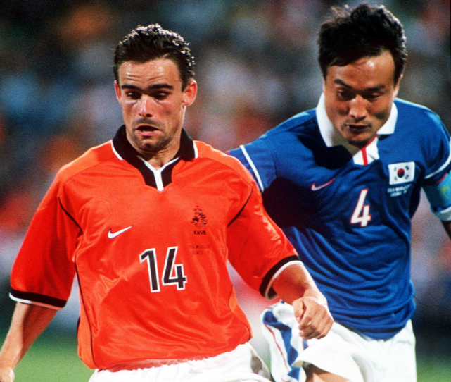 W杯代表選手に20年ぶりの「激レアさん」がいた！98年の韓国人以来（Qoly）