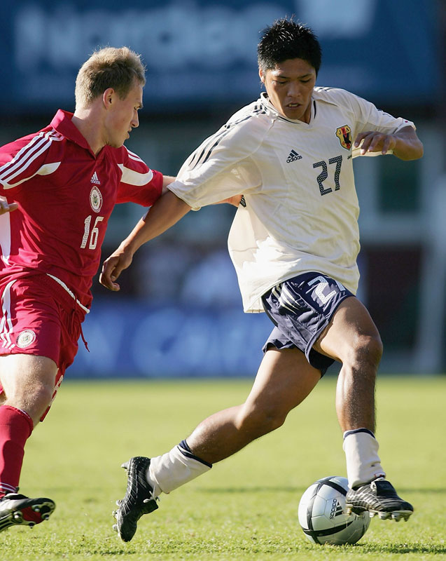 日本代表の歴代ユニフォームを見る！2004-05「グラデーションモデル