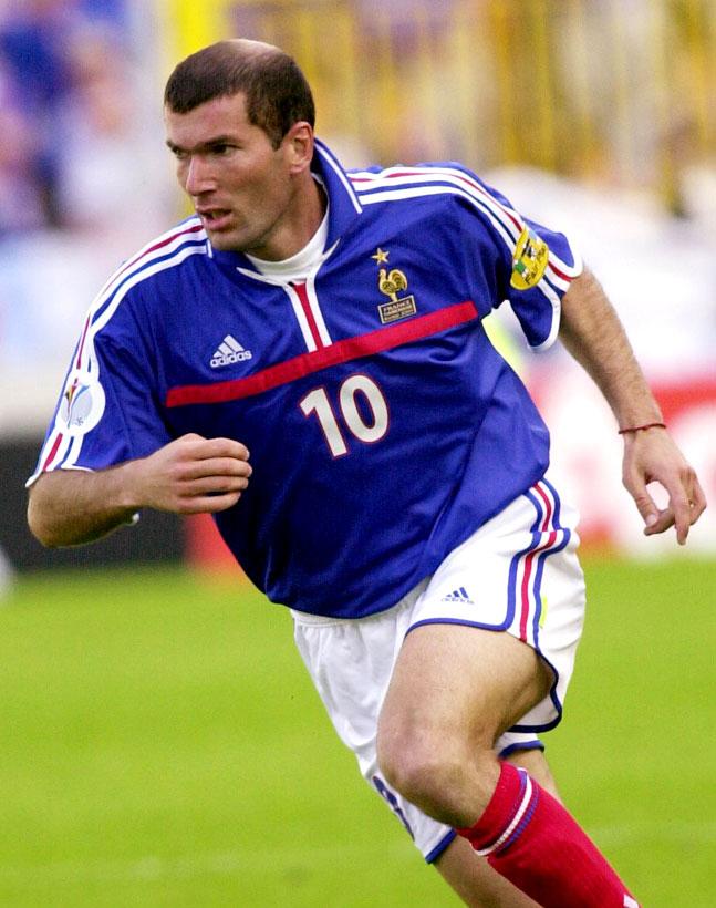 80年代　フランス代表　ハンガリー製　サッカー　ユニフォーム フランス代表、最高にかっこいい「青のユニフォーム」7選（Qoly）