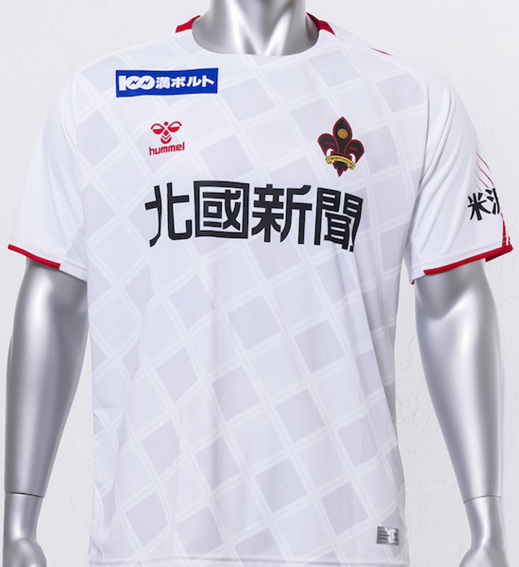 ツエーゲン金沢、2022新ユニフォームを発表！金沢駅の「鼓門」を