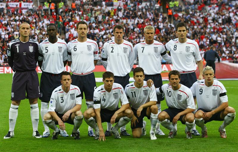 イングランド サッカー代表 2007年 ウェンブリースタジアム 記念試合写真 ウェンブリー“落成記念試合”でも着た！イングランド代表「2007ホーム