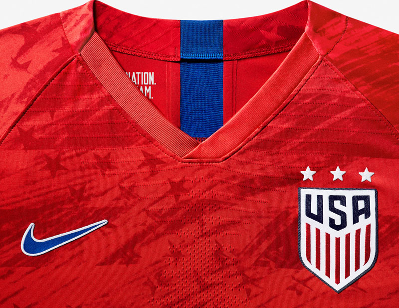 アメリカ女子代表、W杯に向けた「99ersを讃える」新ユニフォーム登場
