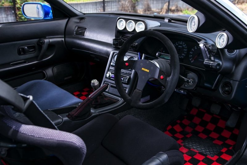 土屋雅司GT-R】JGTCマシン同様の全幅1880mmワイドボディを纏う 土屋雅司GT-R】JGTCマシン同様の全幅1880mmワイドボディを纏う