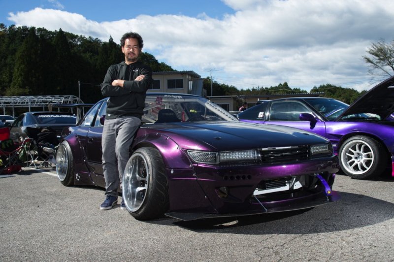 SUKEKAWA AUTO BODY シルビア-S13-】セルシオV8エンジン搭載の左
