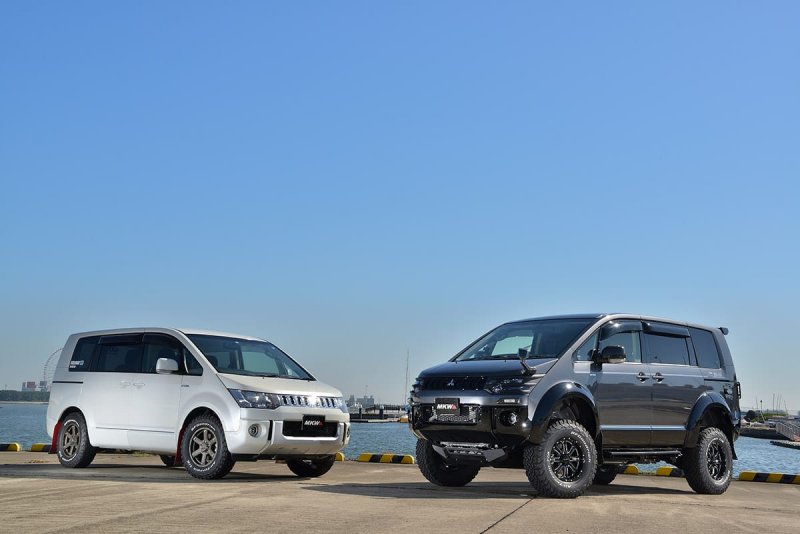 アゲ系「王道」のMKWは三菱・デリカD:5の足元に良く似合う！（clicccar