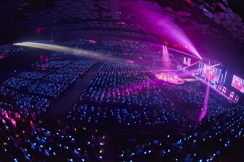 TWICE、7万人を動員した初アリーナツアー完遂！（歌詞/音楽情報 UtaTen）
