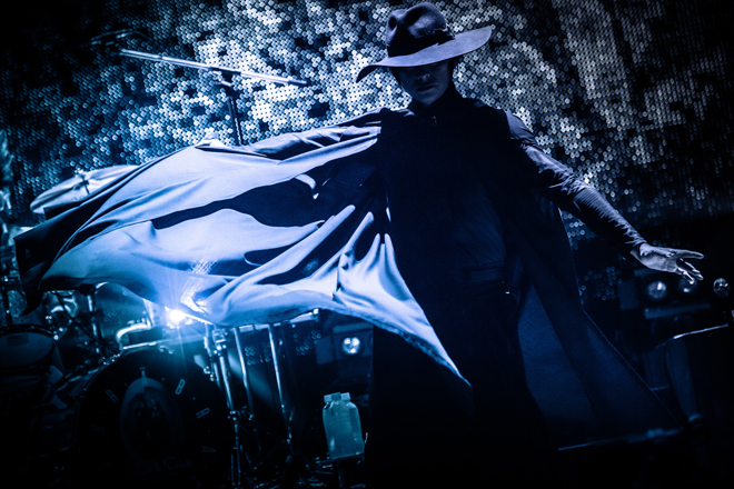 レポート】BUCK-TICK、圧倒的なライヴ感を放ったフィルムコンサート