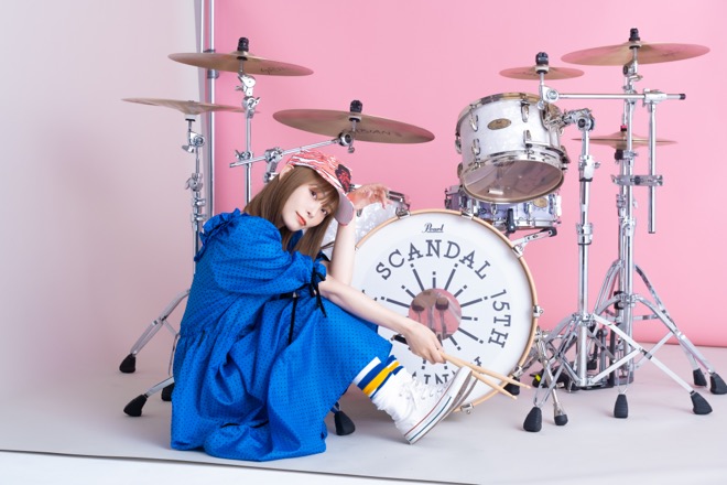 インタビュー】SCANDALのRINA、自身初シグネチャースネアを語る