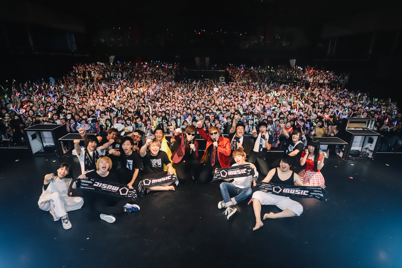 ライブレポート】HIKAKIN、Fischer's、としみつ、夕闇らが”ナカマに