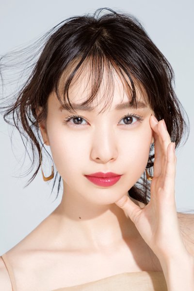 戸田恵梨香　高画質 戸田恵梨香さんインタビュー｜印象的なあのリップはじめ…『美的』6月号表紙メイクの使用アイテムをご紹介（美的News）