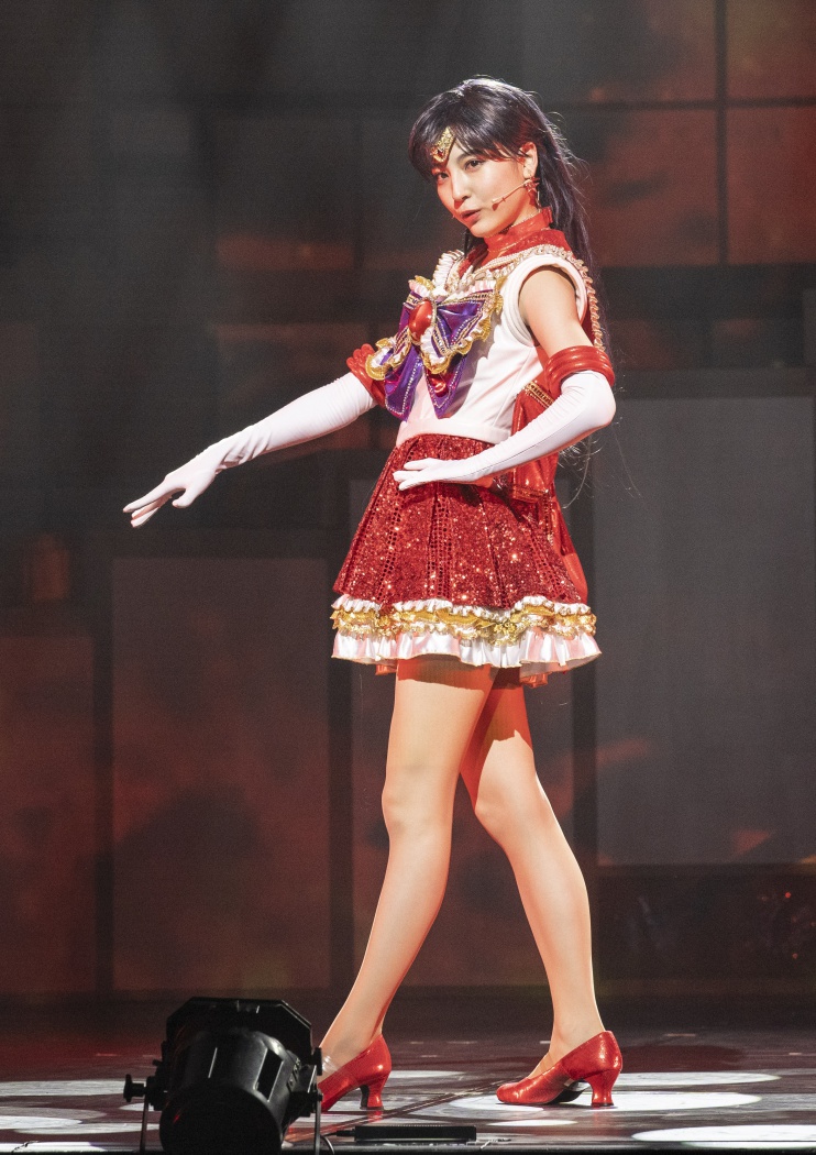 今年も乃木坂46がミュージカル「美少女戦士セーラームーン」で華麗に