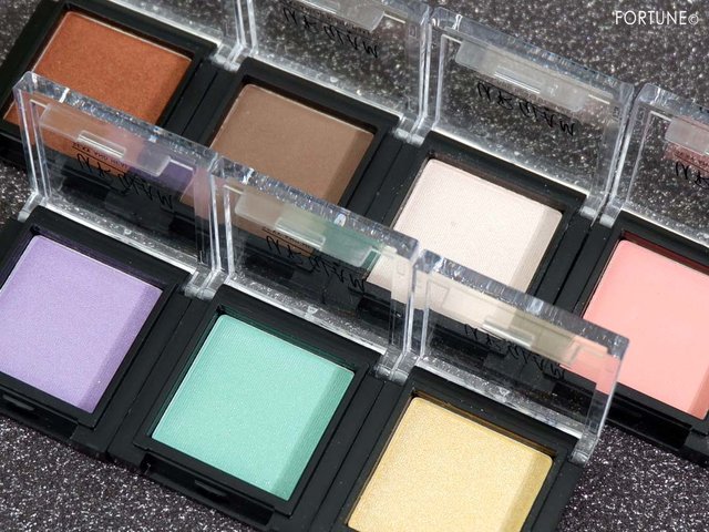 ダイソー《100円コスメ》大人気UR GLAM（ユーアーグラム ）の