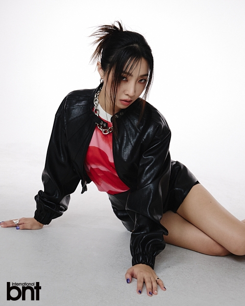 えっ、本当にミンジ？」2NE1出身のMINZY、大人びたカットで新曲発表後