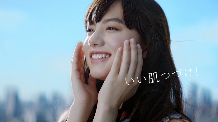 透明感がすごすぎる若手女優・清原果耶が「雪肌精」の新CMに大抜擢 透明感がすごすぎる若手女優・清原果耶が「雪肌精」の新CMに大抜擢