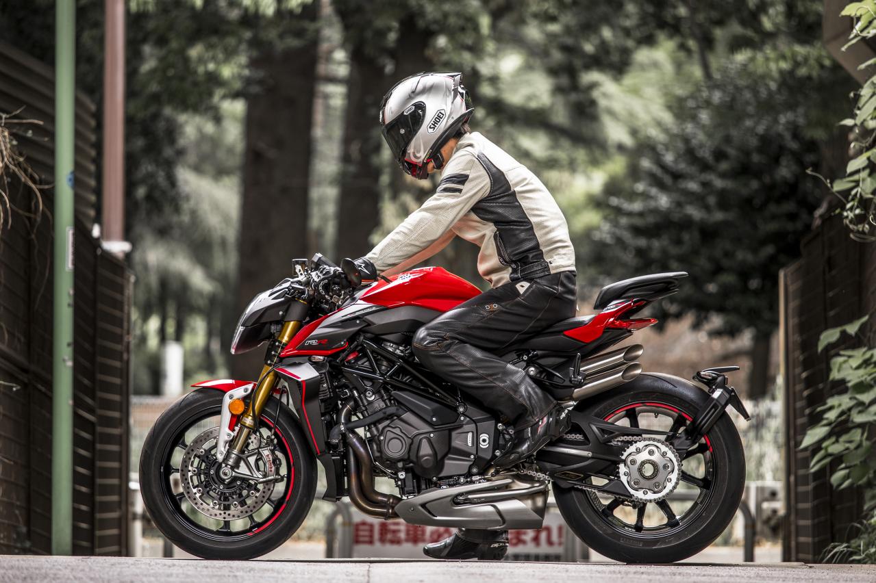 お値段3,960,000円のバイクって！｜MVアグスタ・ブルターレ