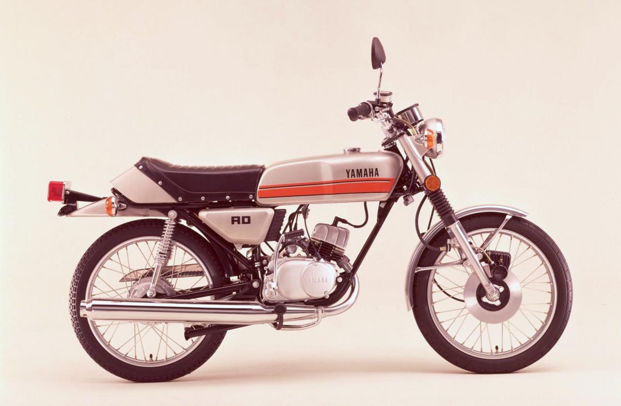 1970〜80年代の空冷2スト50cc、カスタムするのが楽しそう。｜ホンダMB50、MT50、ヤマハRD50（MotorFan[モーターファン]）