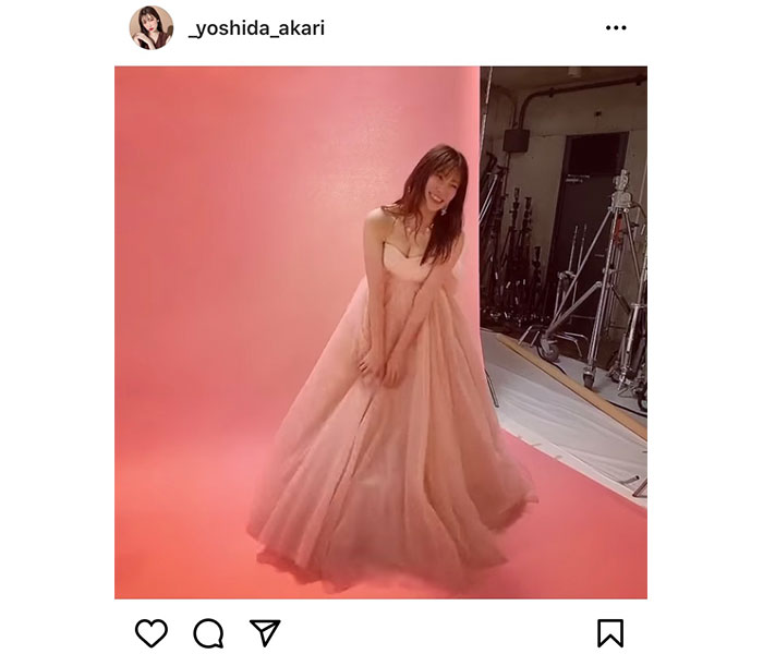 値下げ★早期配送★レア商品★吉田朱里　卒業ドレス　アカリン　ワンピース　ドレス 値下げ☆早期配送☆レア商品☆吉田朱里 卒業ドレス アカリン
